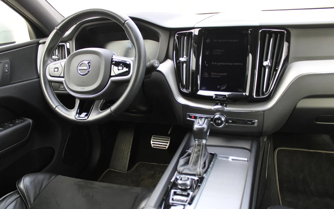 Volvo XC 60 cena 149999 przebieg: 81000, rok produkcji 2019 z Racibórz małe 137